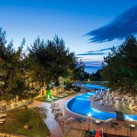 Lesse Hotel-2